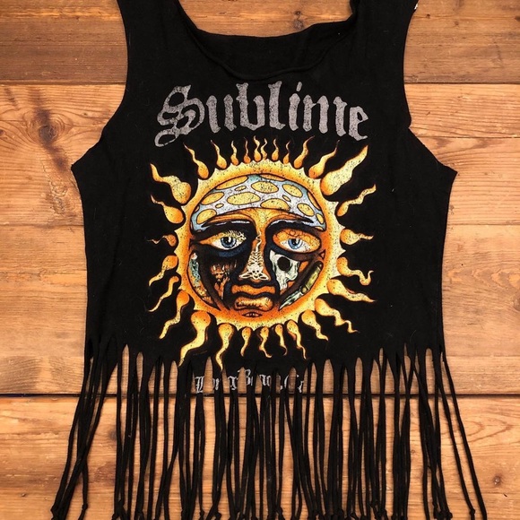 Meet your Posher, SSalvagedTee’s, custom fashion! - Picture 7 of 8